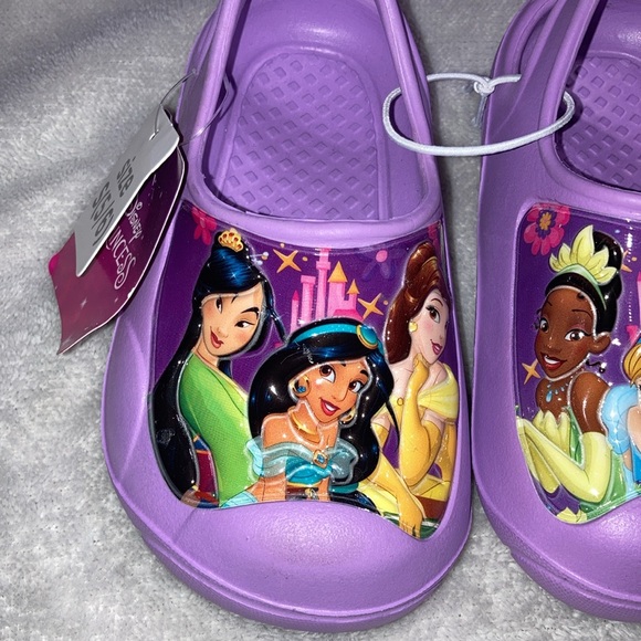 Princess shoes new size (5/6)🩵👑👗💛 - Picture 3 of 4